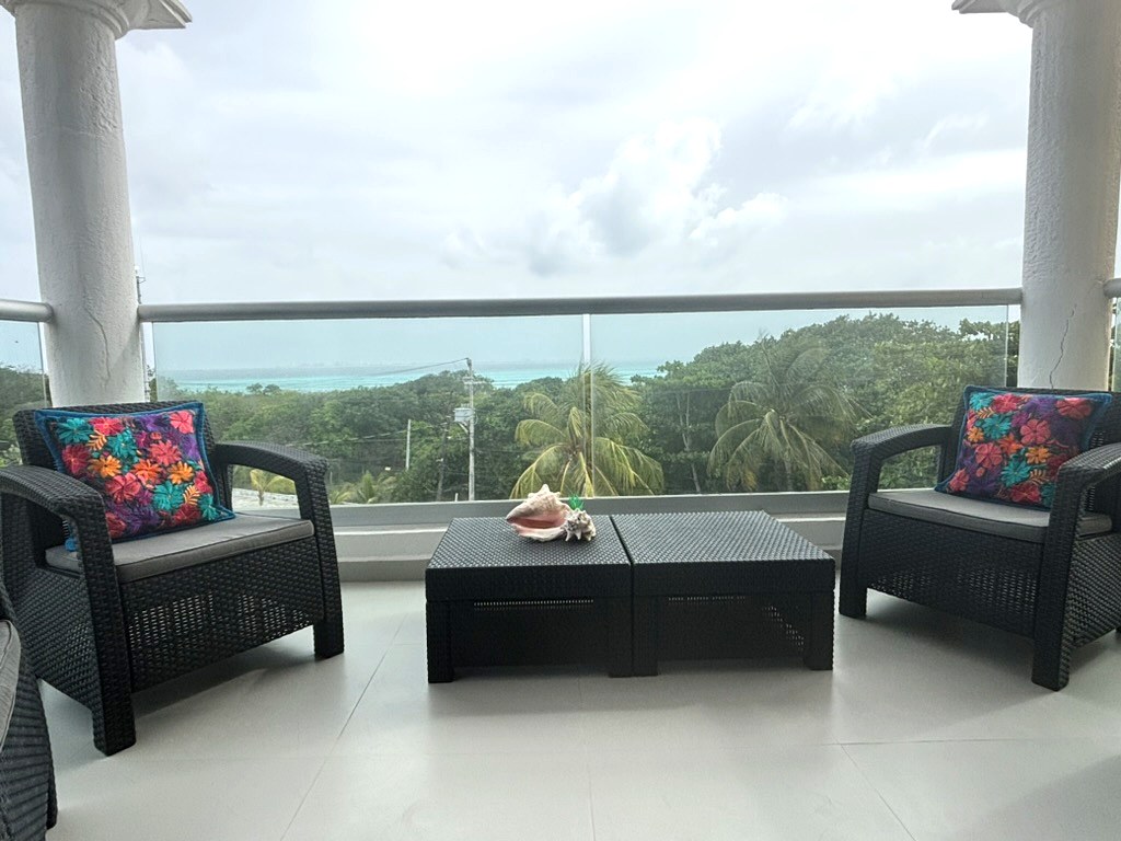 Balcony at El Sueño